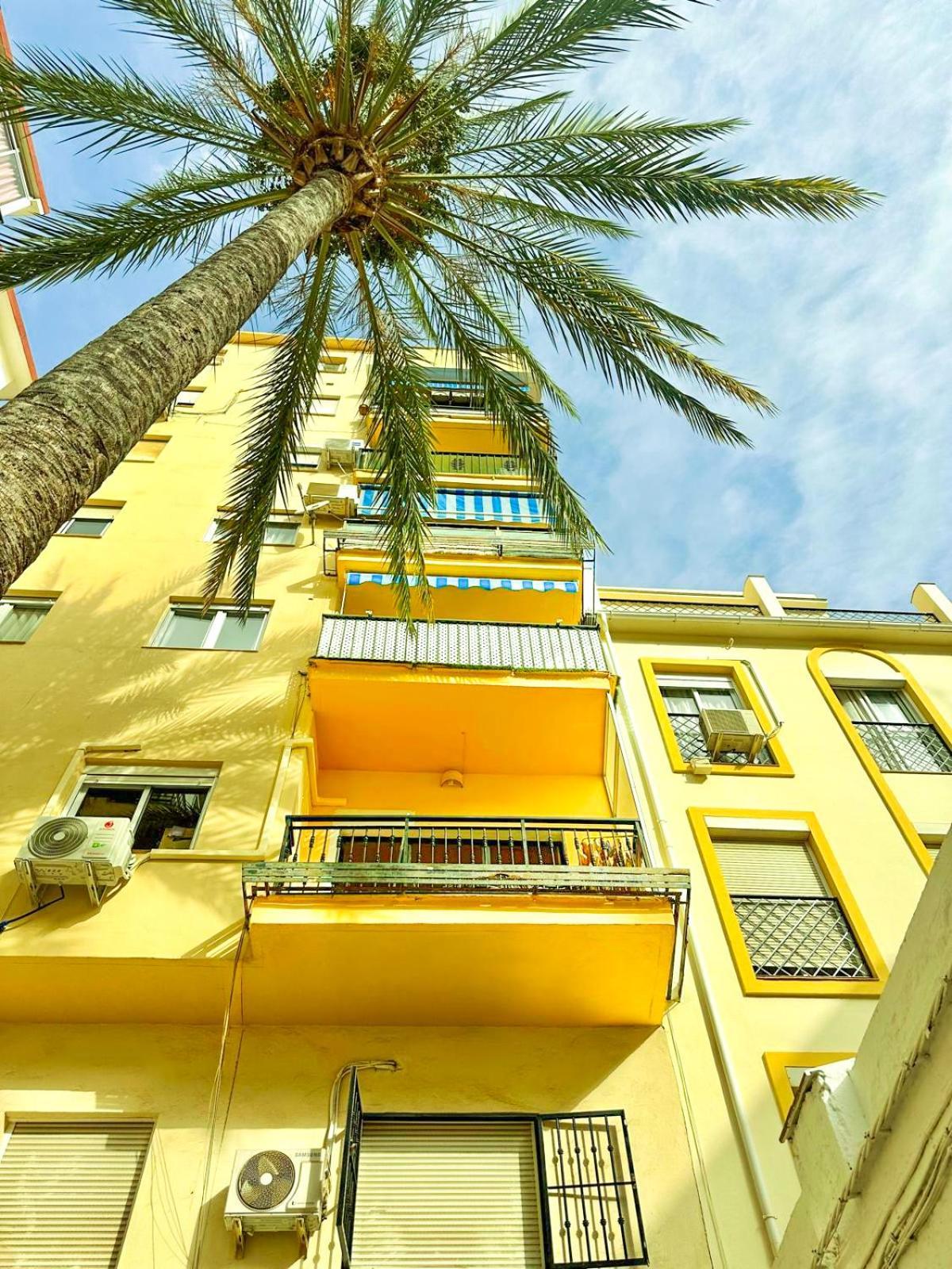 Patio Victoria Malaga Apartment Luaran gambar